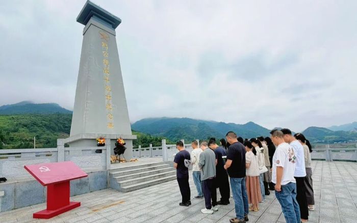 赓续英烈精神 践行司法初心|张家界中院开展烈士纪念日主题教育