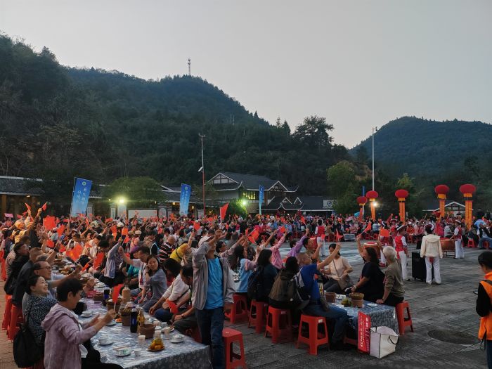 微信图片_2026-10-12_094543_455.jpg