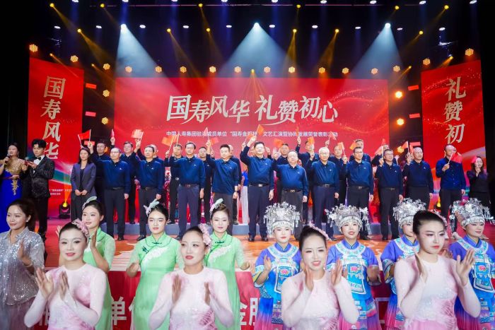 1792495352617062693